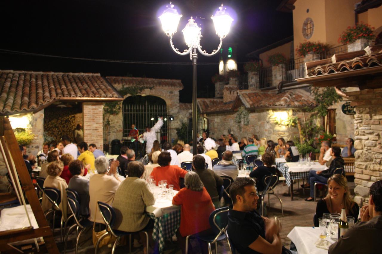 Il Portico Hotel Carrosio Exterior photo